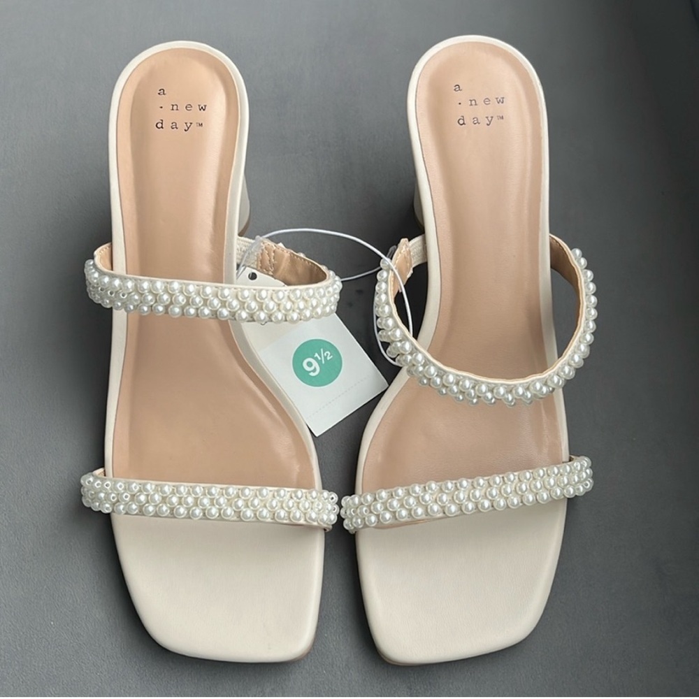 LAST ONE! Audra Pearl Mule Block Heels by A New Day 9.5 with Small Damage